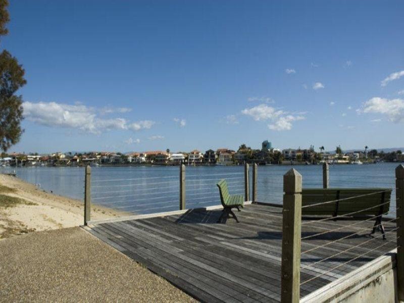 31 River Drive, Surfers Paradise QLD 4217