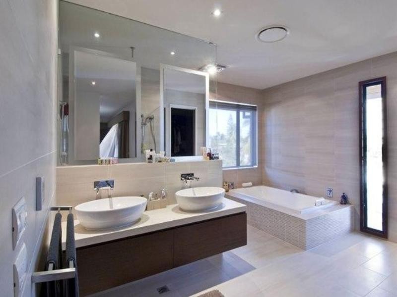 Isle Of Capri QLD 4217