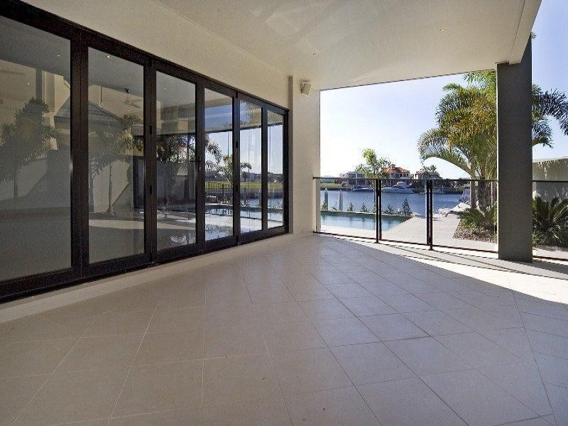 Paradise Point QLD 4216