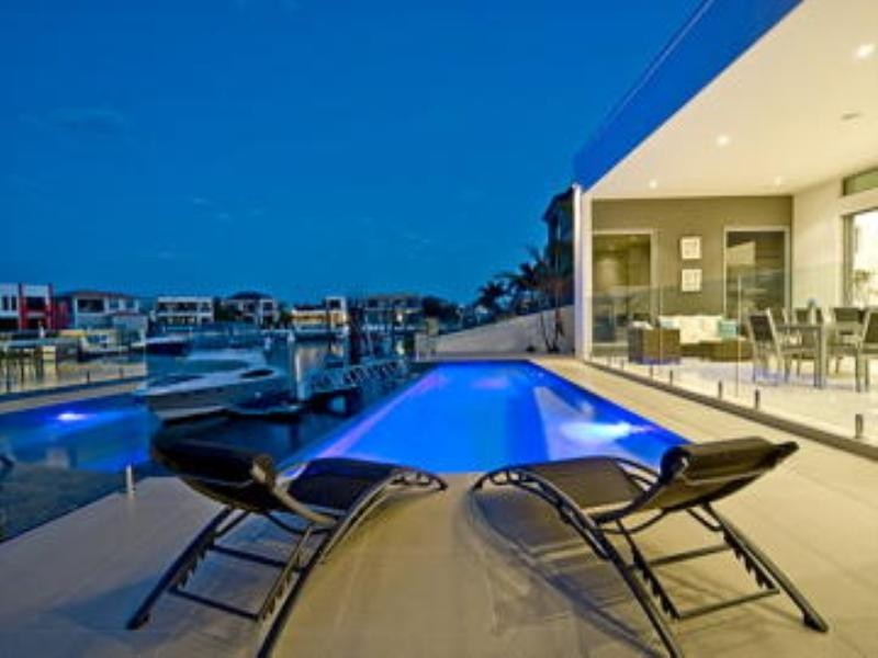 Paradise Point QLD 4216