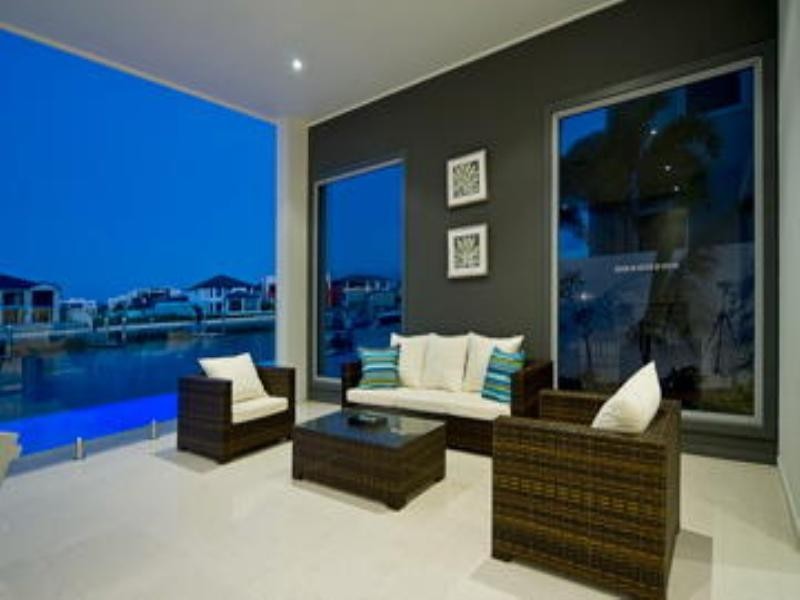 Paradise Point QLD 4216