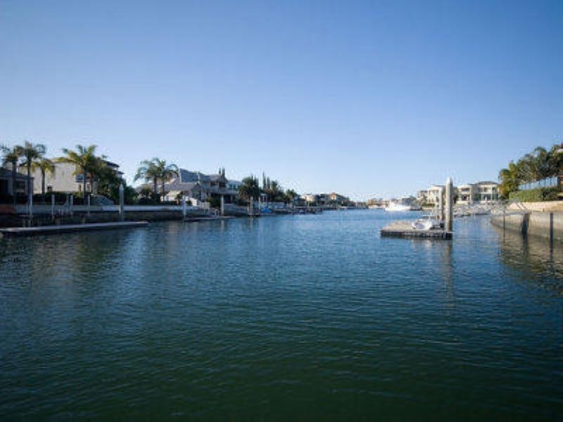 Paradise Point QLD 4216