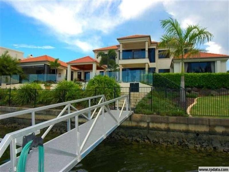 Hope Island QLD 4212