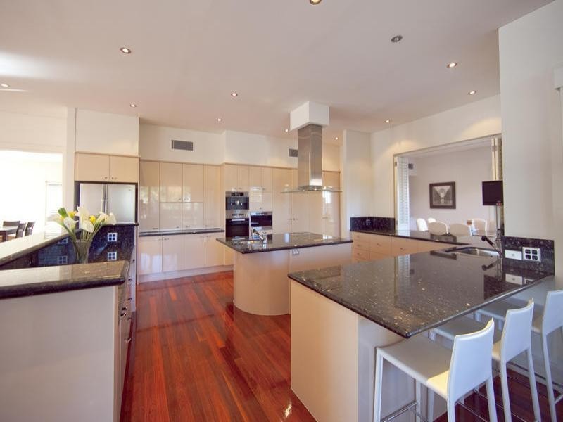 1133 Beechwood Drive, Hope Island QLD 4212