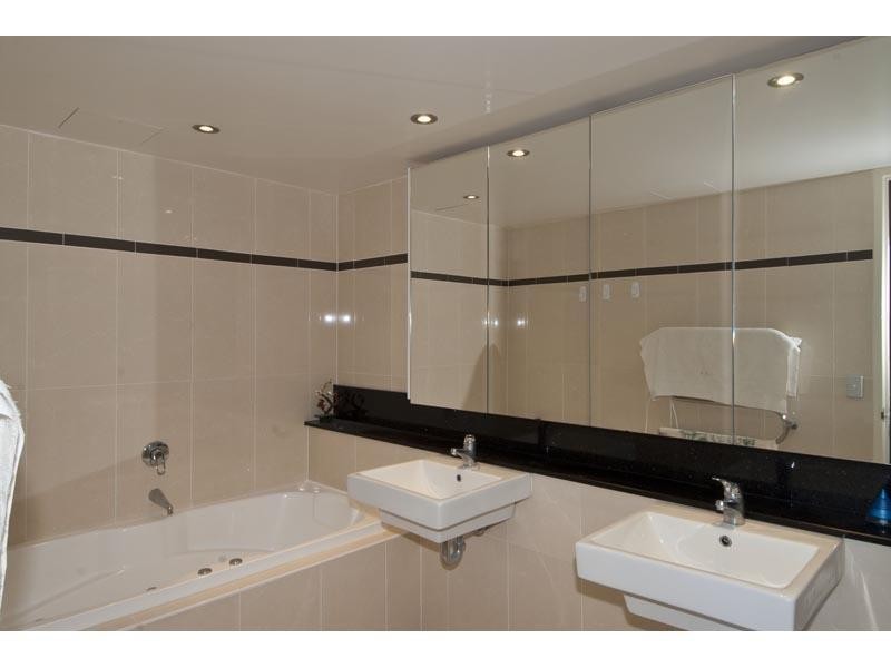 3004 Brighton On Broadwater Shores, 1 Como Crescent, Southport QLD 4215