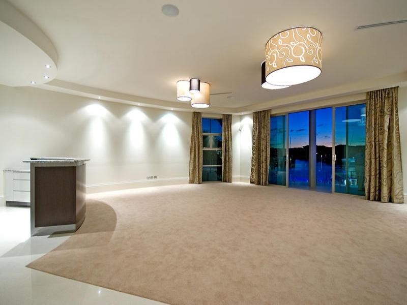 Paradise Point QLD 4216