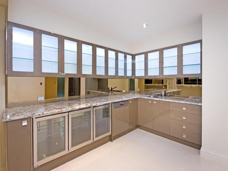 Paradise Point QLD 4216