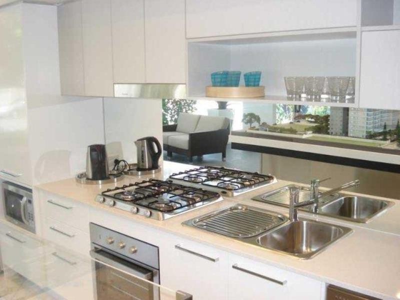 430 Marine Parade, Labrador QLD 4215