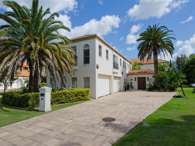 1008 Rosebank Way, Hope Island QLD 4212