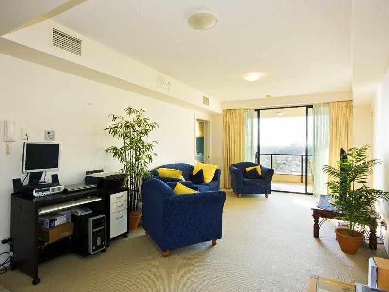 2685 Gold Coast Highway, Broadbeach QLD 4218