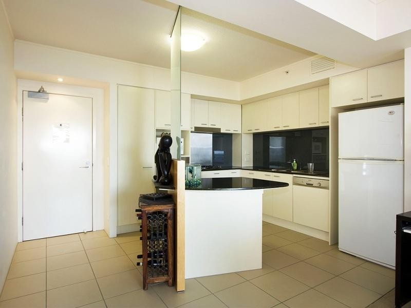 2685 Gold Coast Highway, Broadbeach QLD 4218