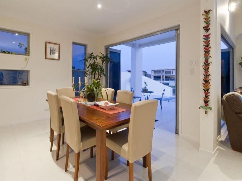 59 Southaven Drive, Riverlinks, Helensvale QLD 4212