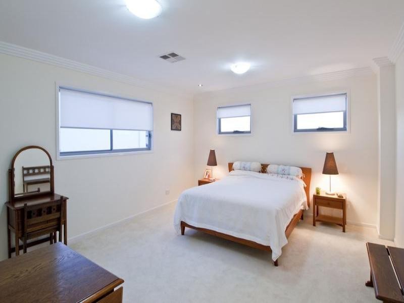59 Southaven Drive, Riverlinks, Helensvale QLD 4212