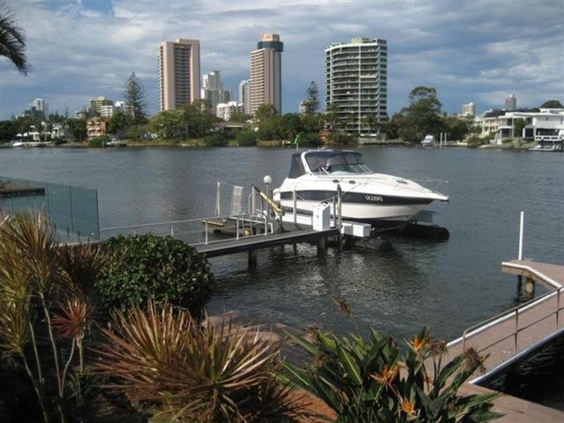 Isle Of Capri QLD 4217