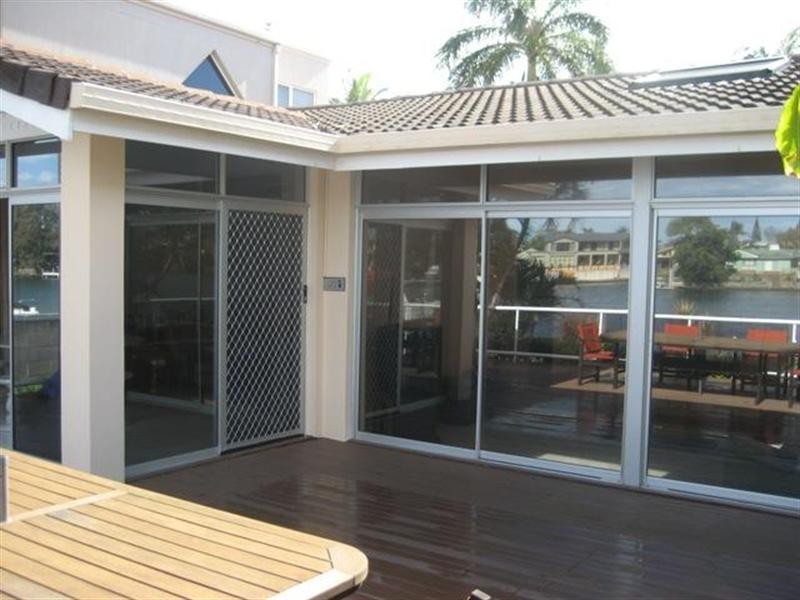 Isle Of Capri QLD 4217