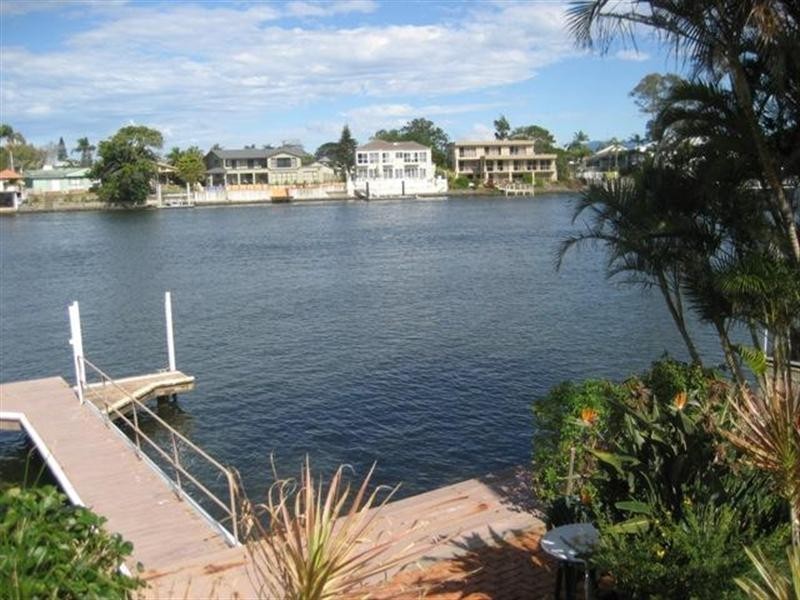 Isle Of Capri QLD 4217