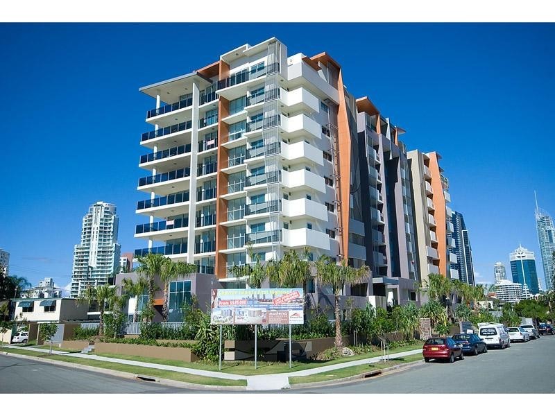 Chevron Island QLD 4217