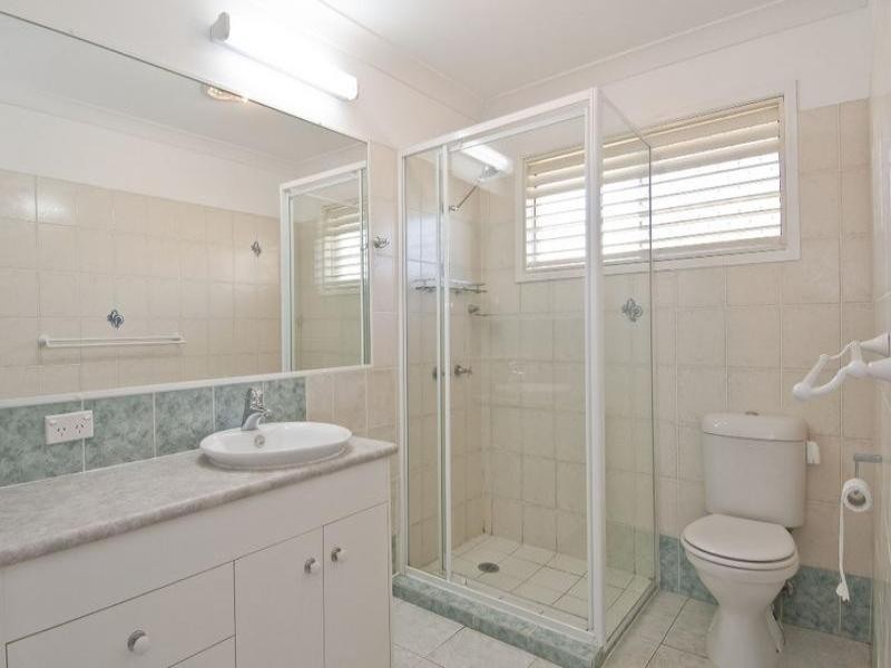 3 Wildwood Court, Surfers Paradise QLD 4217