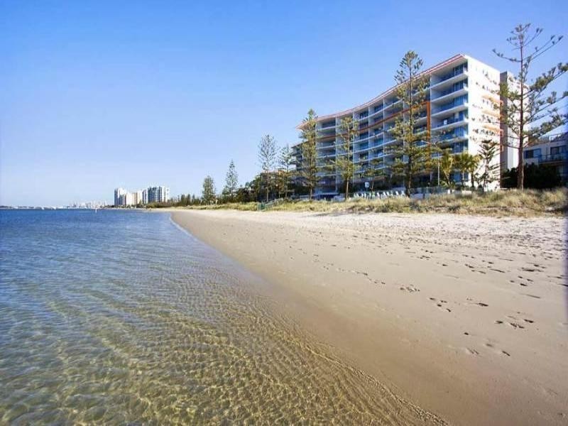 Biggera Waters QLD 4216