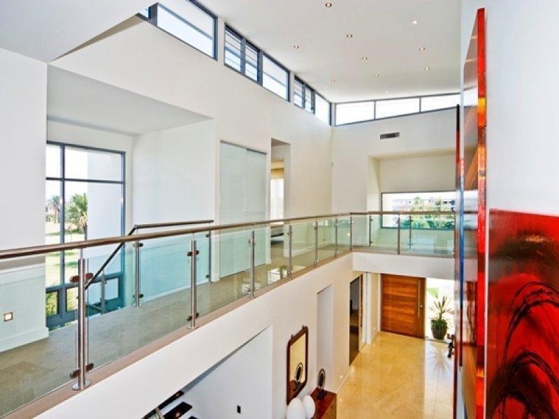 Paradise Point QLD 4216