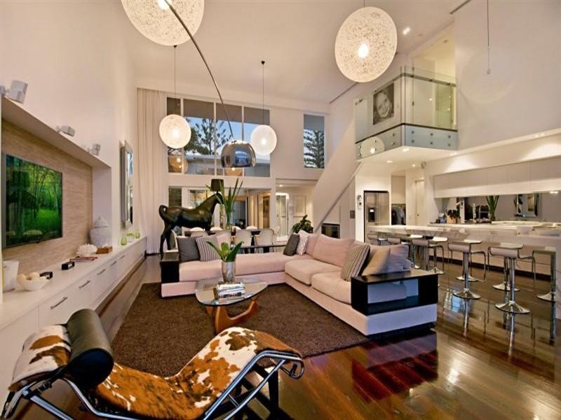 32 Naples Avenue, Isle Of Capri QLD 4217