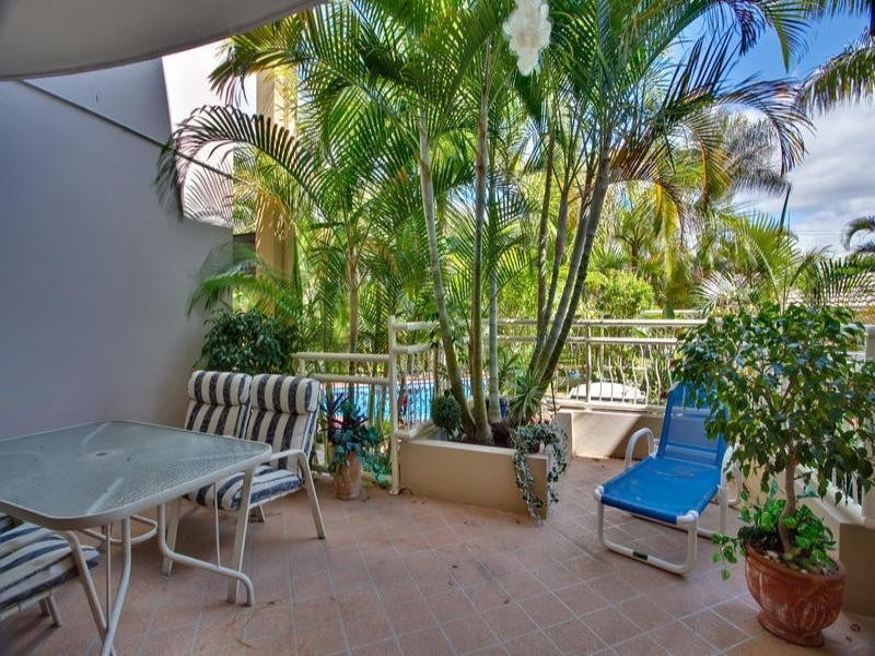 Chevron Island QLD 4217