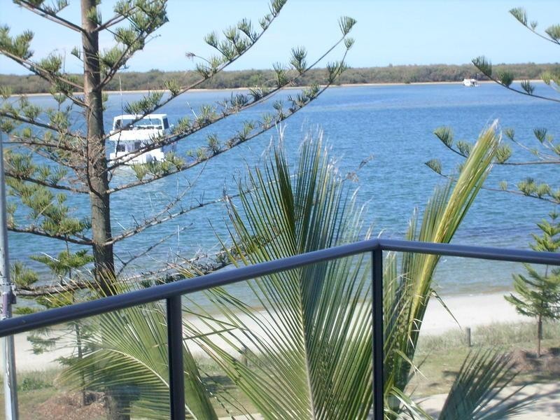 Biggera Waters QLD 4216