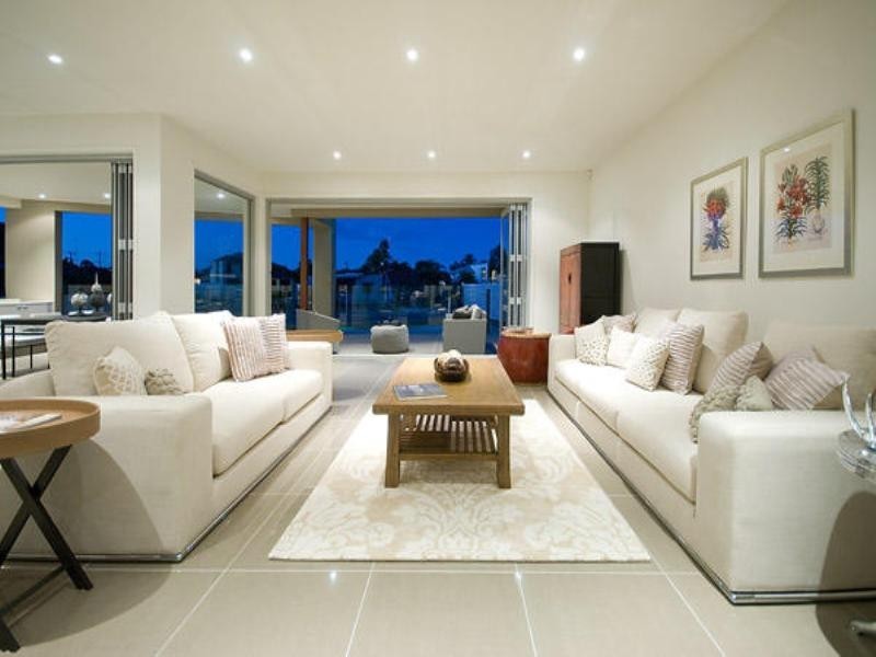Broadbeach Waters QLD 4218