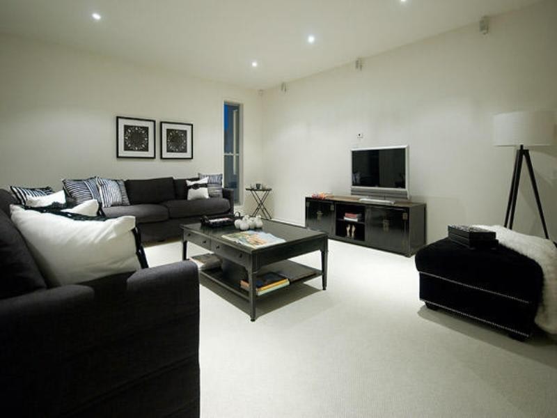 Broadbeach Waters QLD 4218