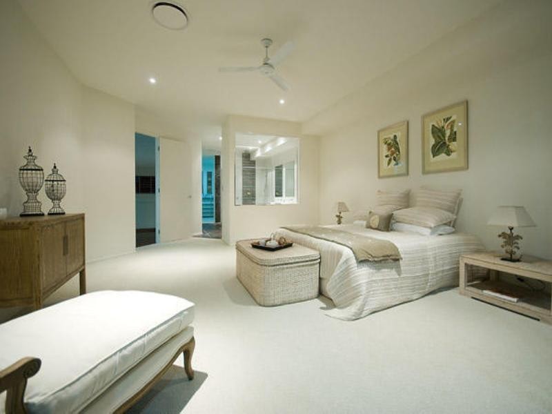 Broadbeach Waters QLD 4218