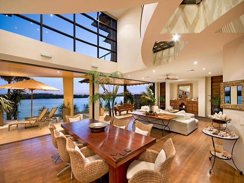 Paradise Point QLD 4216