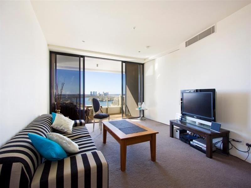 4 Wahroonga Place, Surfers Paradise QLD 4217