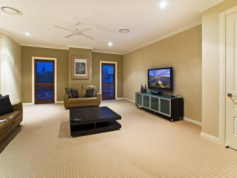 Paradise Point QLD 4216