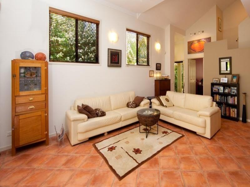 44 Regal Palms.2 Bronberg Court, Southport QLD 4215