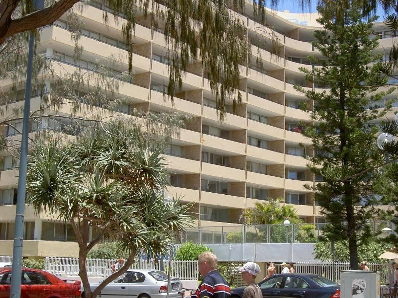 Surfers Paradise QLD 4217