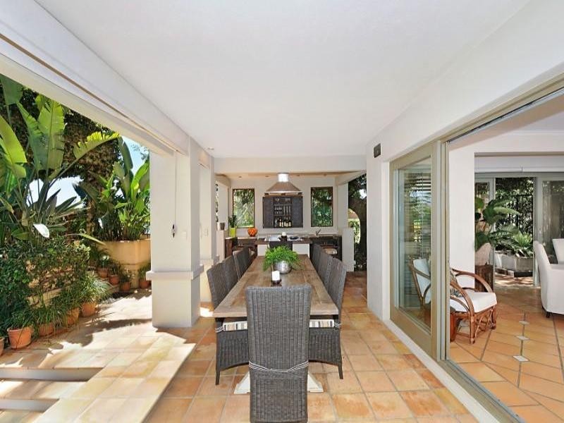 Broadbeach Waters QLD 4218