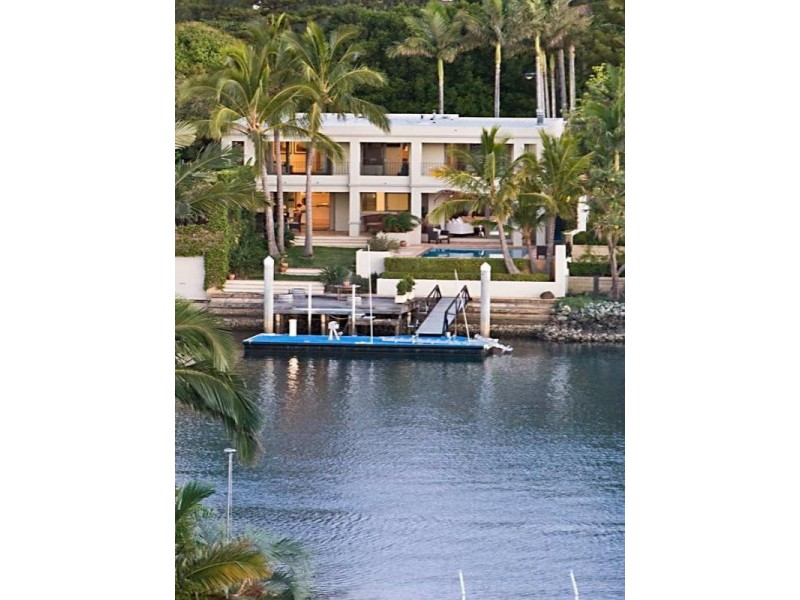 Broadbeach Waters QLD 4218