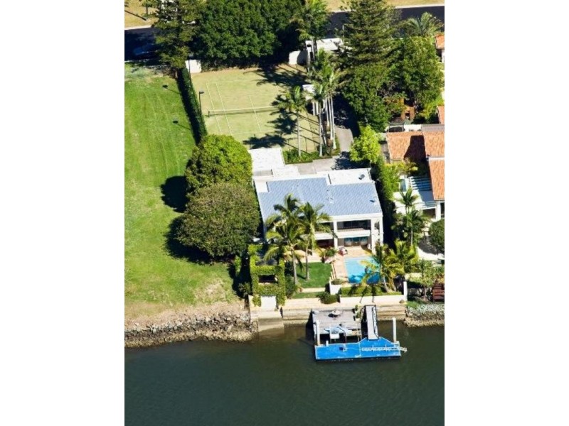 Broadbeach Waters QLD 4218