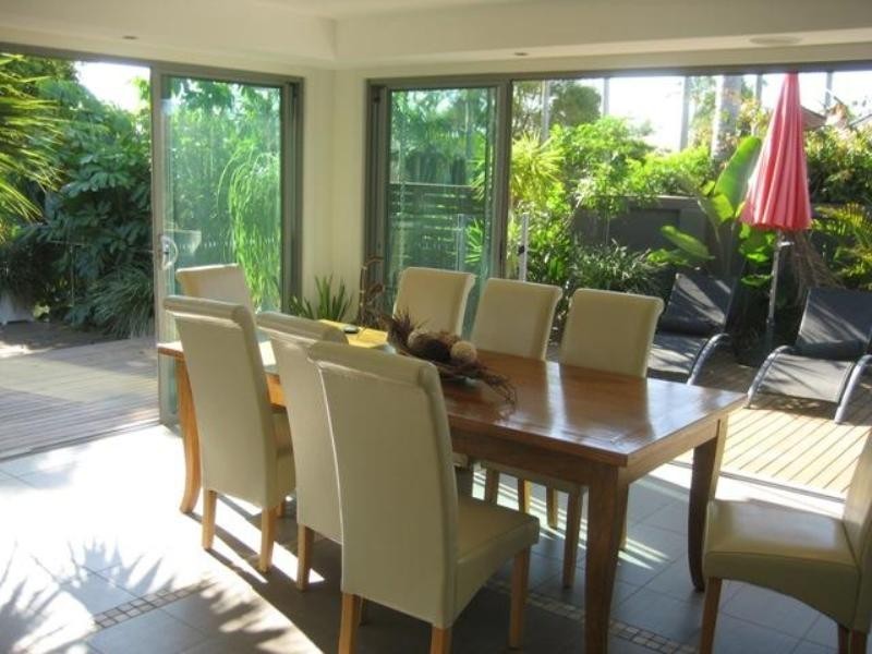 16 Caithness Court, Sorrento QLD 4217