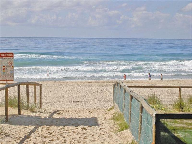 41 Old Burleigh Road, Surfers Paradise QLD 4217