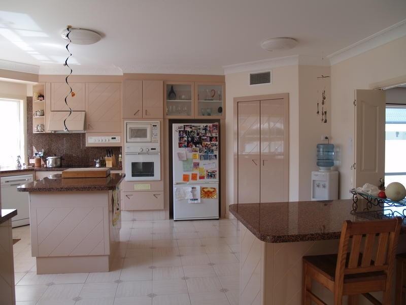 Paradise Point QLD 4216