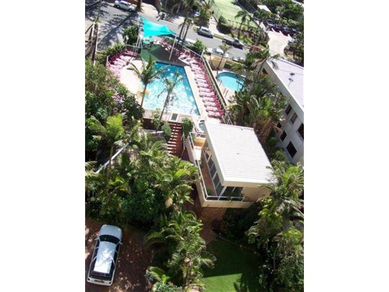 5 Enderley Avenue, Surfers Paradise QLD 4217