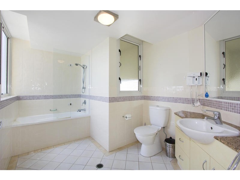 Burleigh Heads QLD 4220