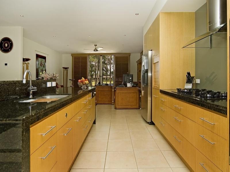 2247 Olympic Drive, Sanctuary Cove QLD 4212