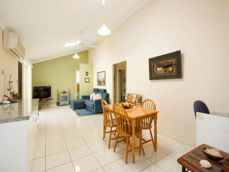 122 Acanthus Avenue, Burleigh Heads QLD 4220
