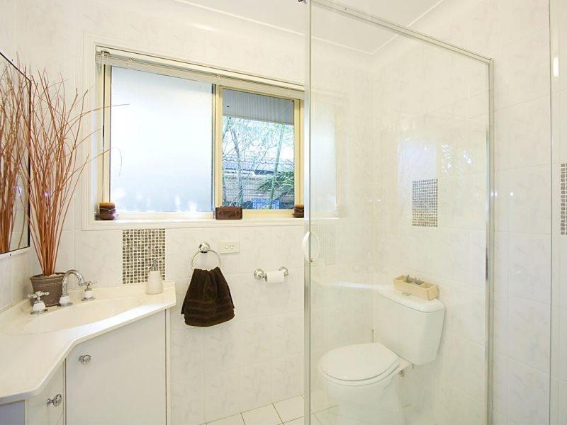 122 Acanthus Avenue, Burleigh Heads QLD 4220