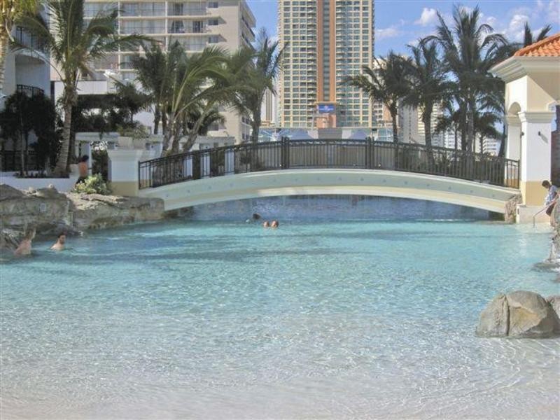 3127 Chevron Renaissance. Ferny Avenue, Surfers Paradise QLD 4217