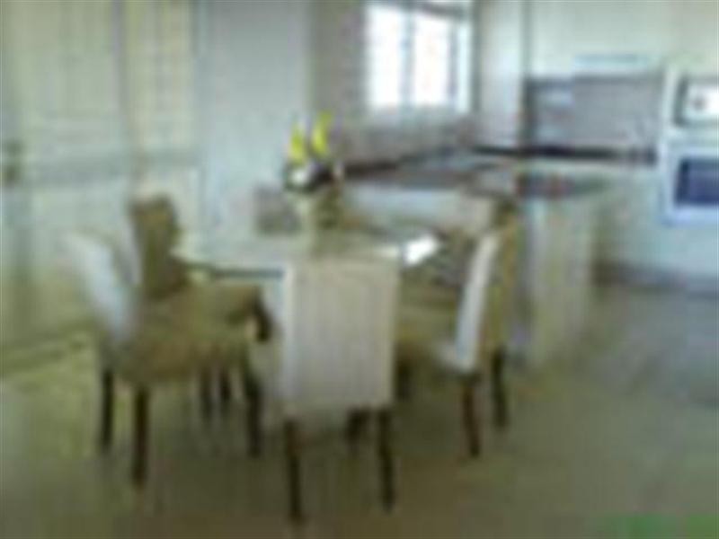 7 Elkhorn Avenue, Surfers Paradise QLD 4217