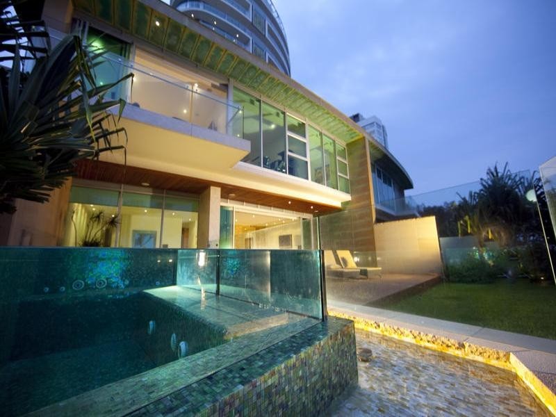 15 Jade. 35 Northcliffe Terrace, Surfers Paradise QLD 4217