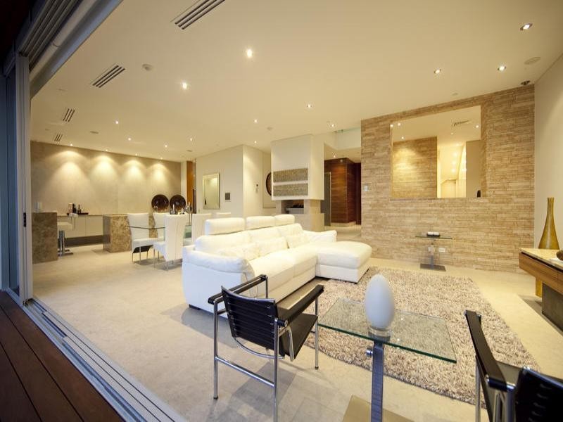 15 Jade. 35 Northcliffe Terrace, Surfers Paradise QLD 4217